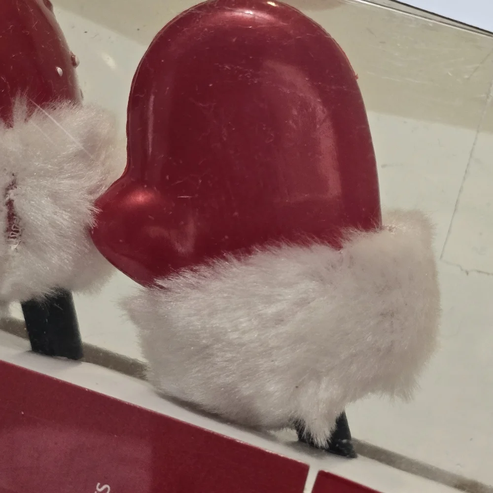 New Santa Red Mittens 10 Light Set Novelty Christmas Lights, 2004,